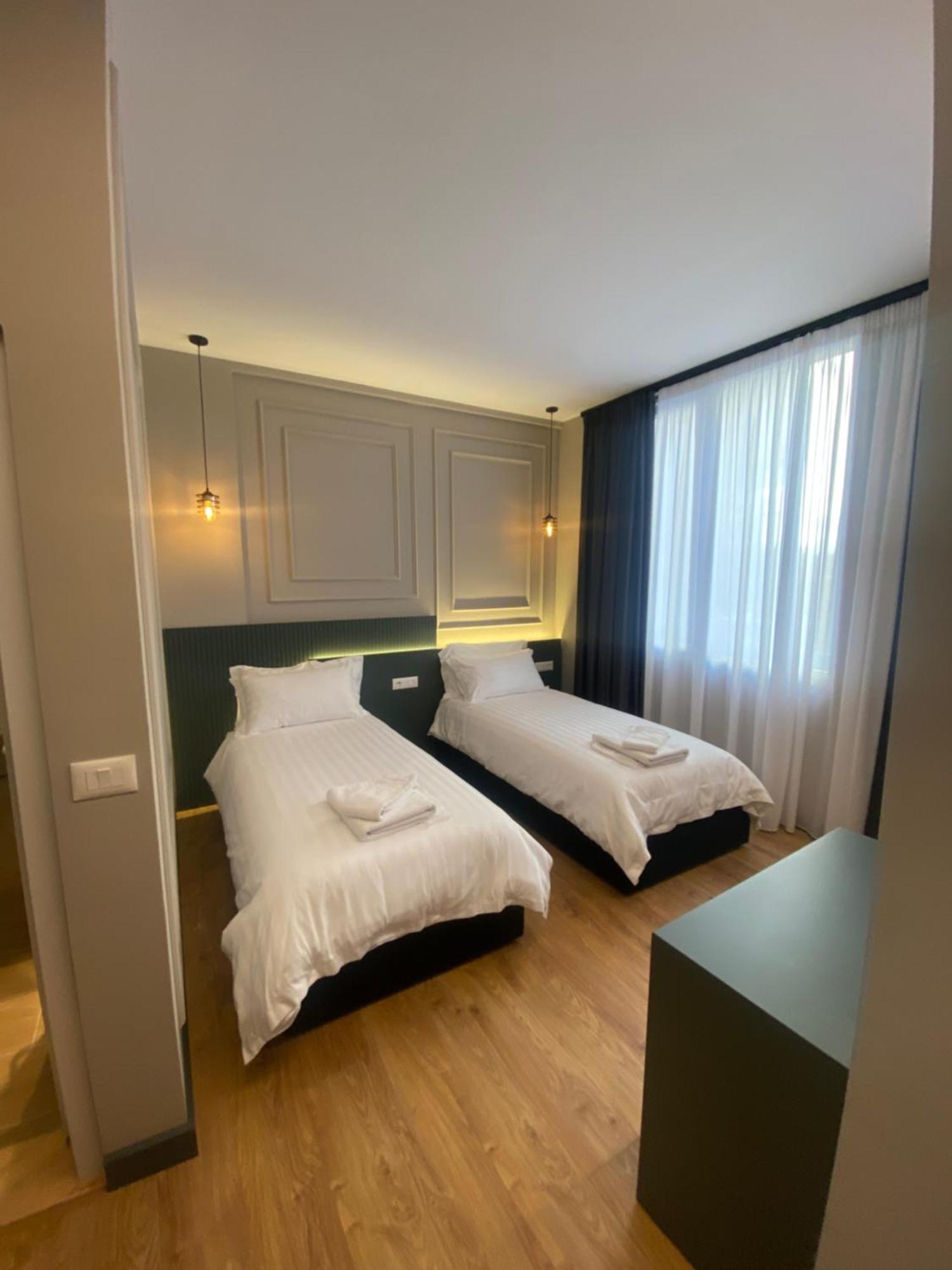 Tirana Central Rooms Εξωτερικό φωτογραφία