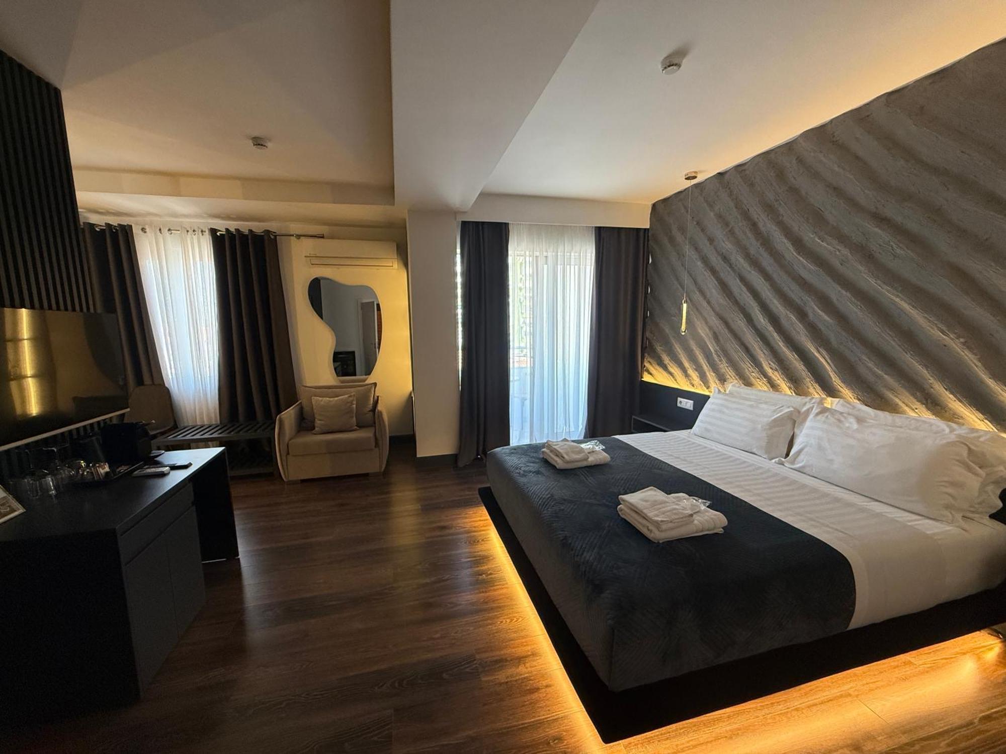 Tirana Central Rooms Εξωτερικό φωτογραφία