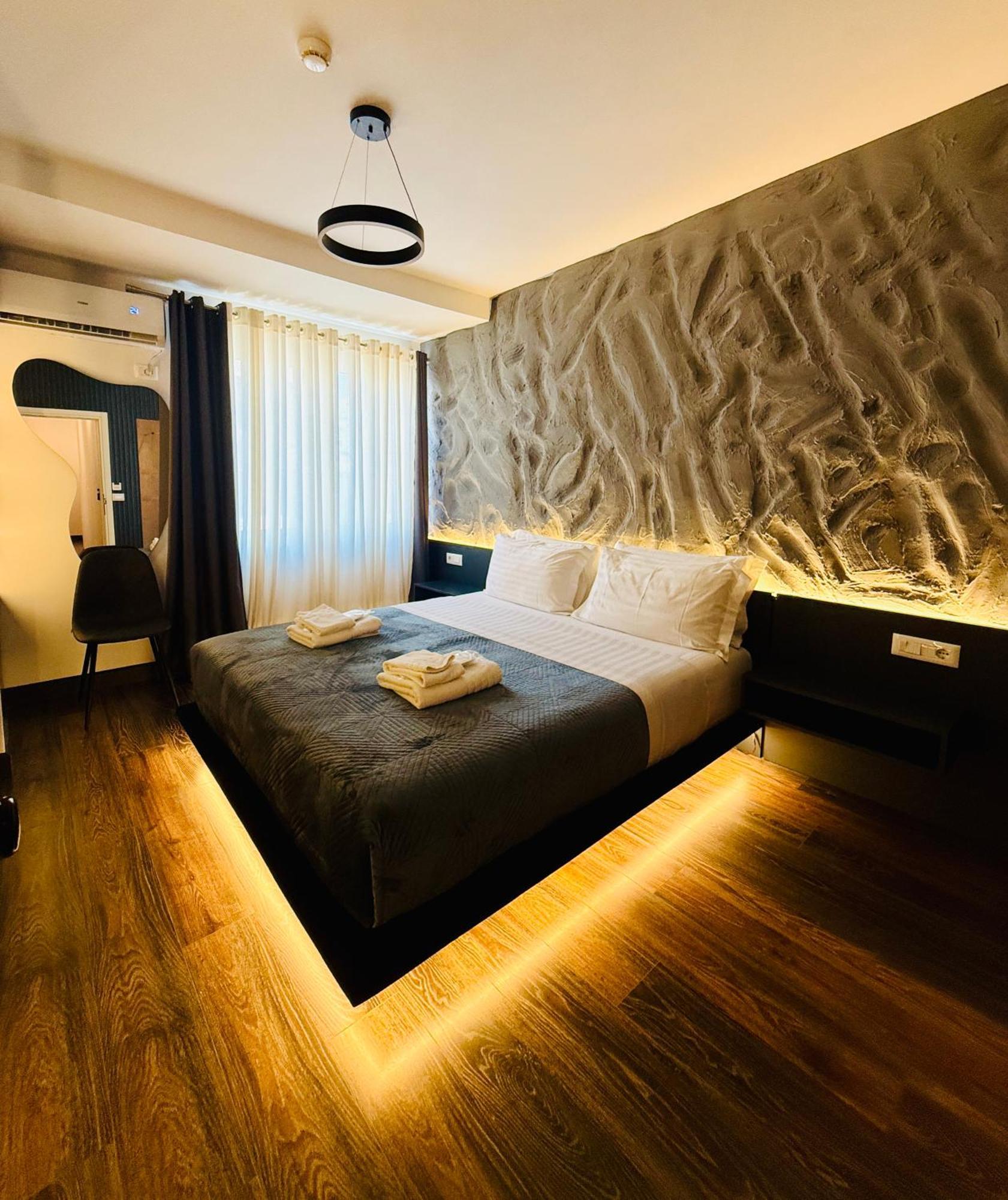 Tirana Central Rooms Εξωτερικό φωτογραφία